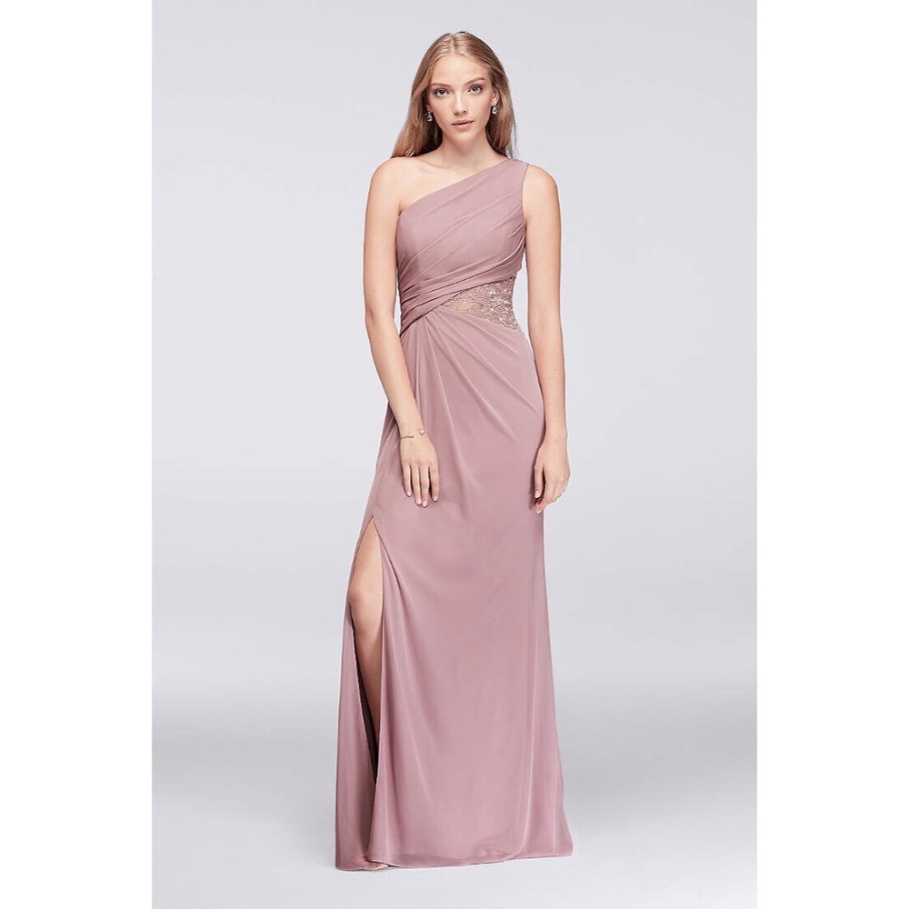 David’s Bridal bridesmaid dress (FOR SHORT LADIES)